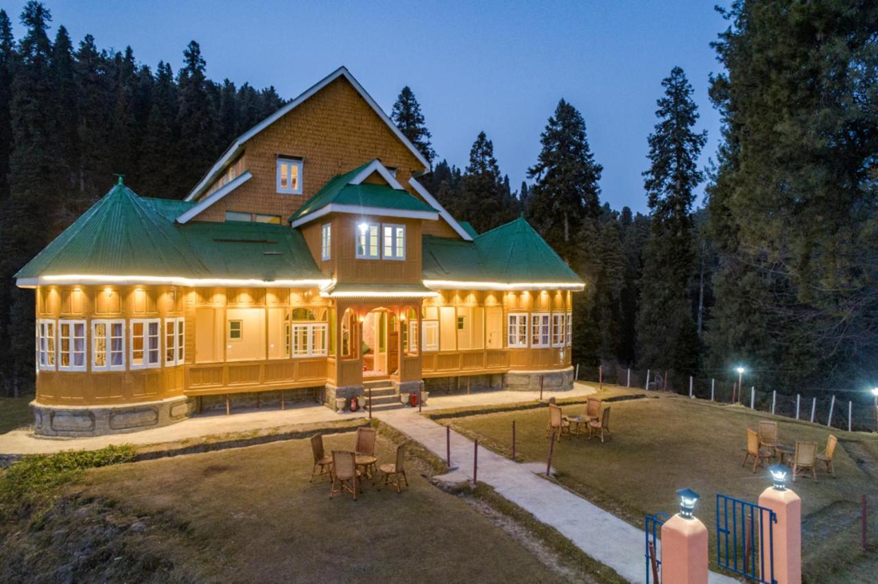 Gulmarg Ski Hill Resort Exterior foto