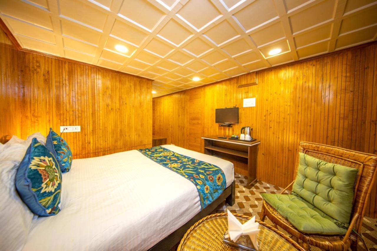 Gulmarg Ski Hill Resort Exterior foto