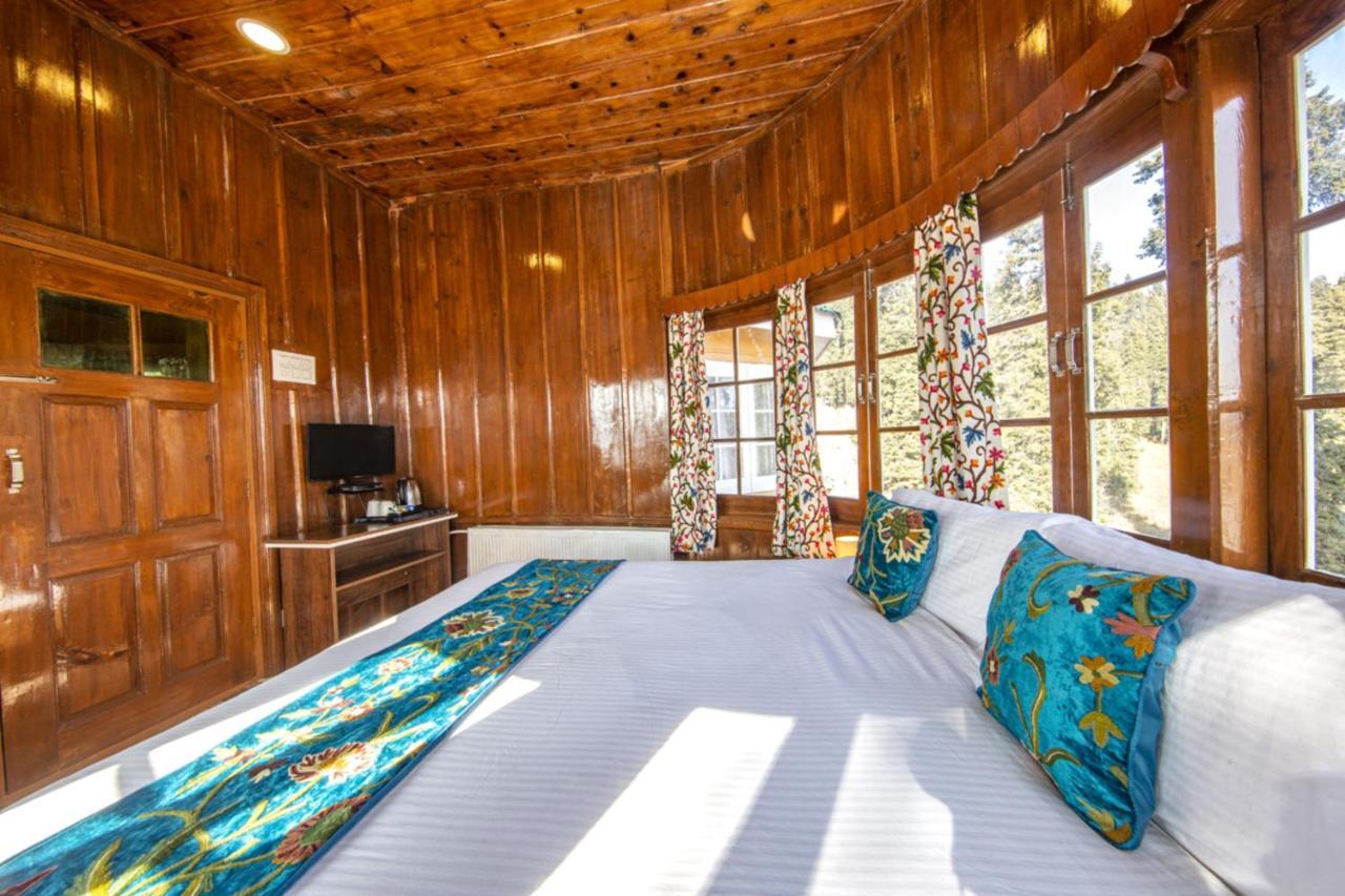 Gulmarg Ski Hill Resort Exterior foto
