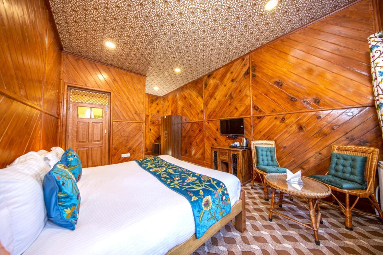 Gulmarg Ski Hill Resort Exterior foto