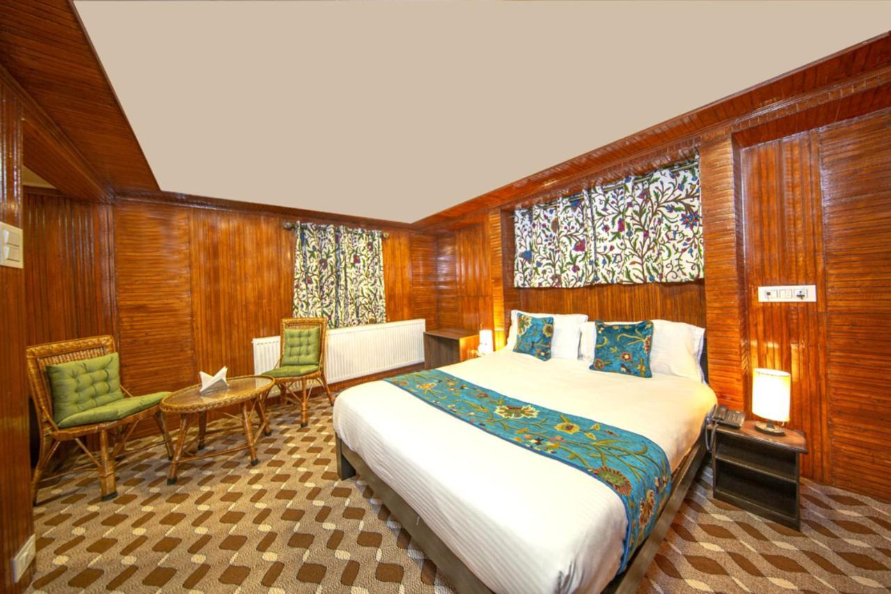 Gulmarg Ski Hill Resort Exterior foto