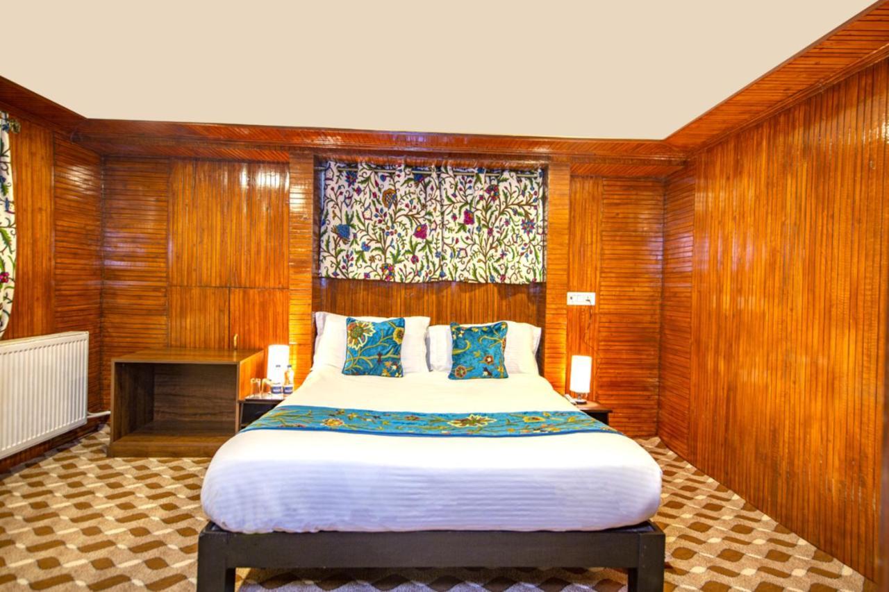 Gulmarg Ski Hill Resort Exterior foto